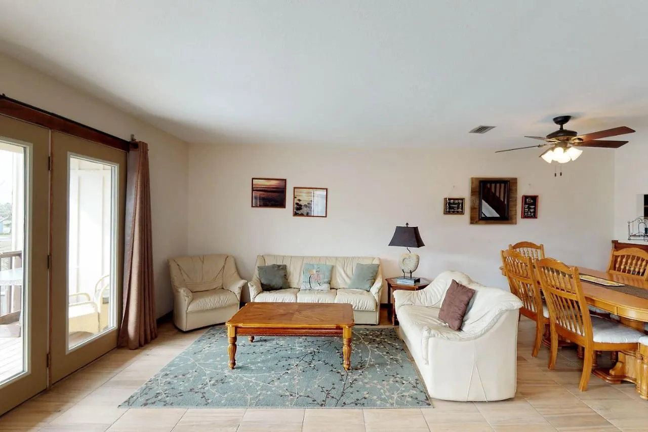 Mezquite Duplex House