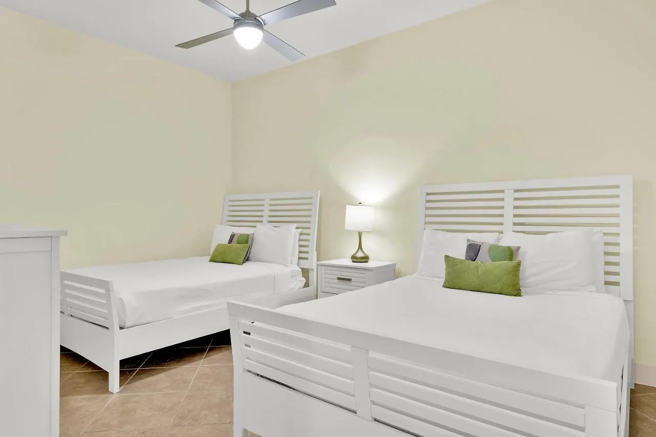 Sapphire #806 Apartment *