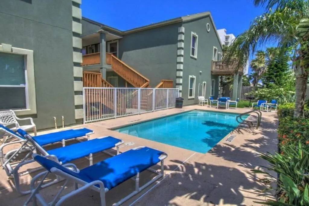 Holiday home 2 Bed 2 Bath 1st Floor By W Pool South Padre Island