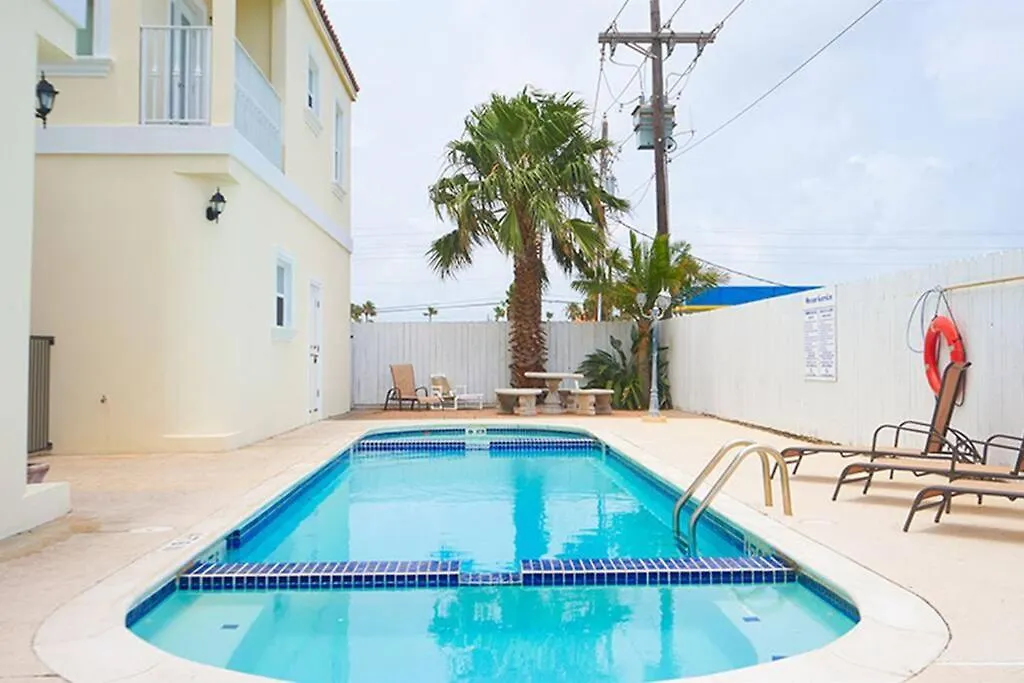 1st Floor 2 Bed 2 Bath W Pool By Holiday home South Padre Island