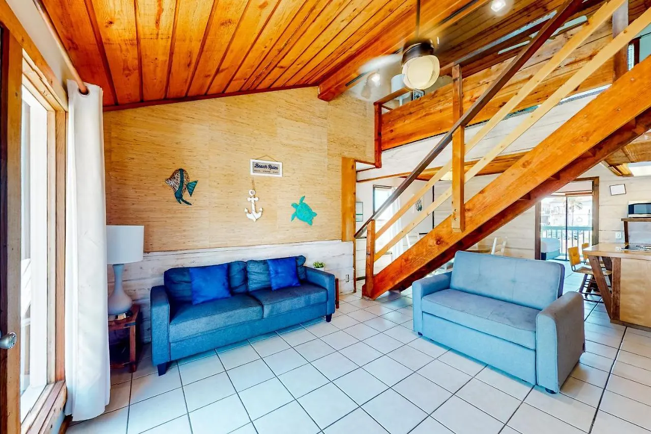 Brooklyn On The Rocks, Unit A Holiday home *