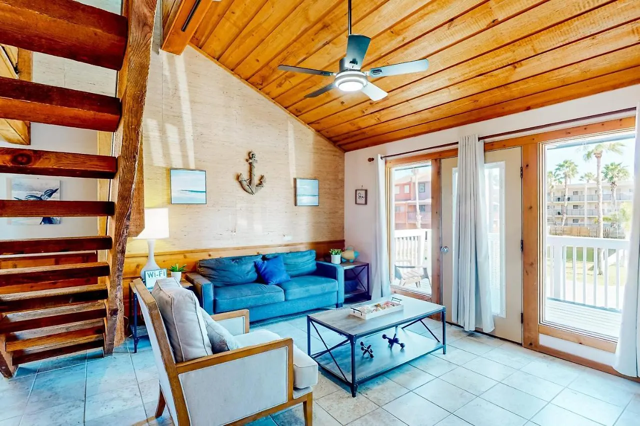Brooklyn On The Rocks, Unit B Holiday home *