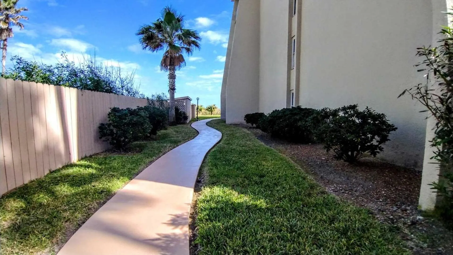 Edgewater 507