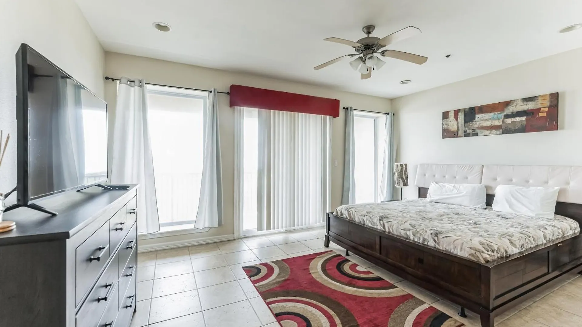 Island Paradise - Ocean View And Pool Access