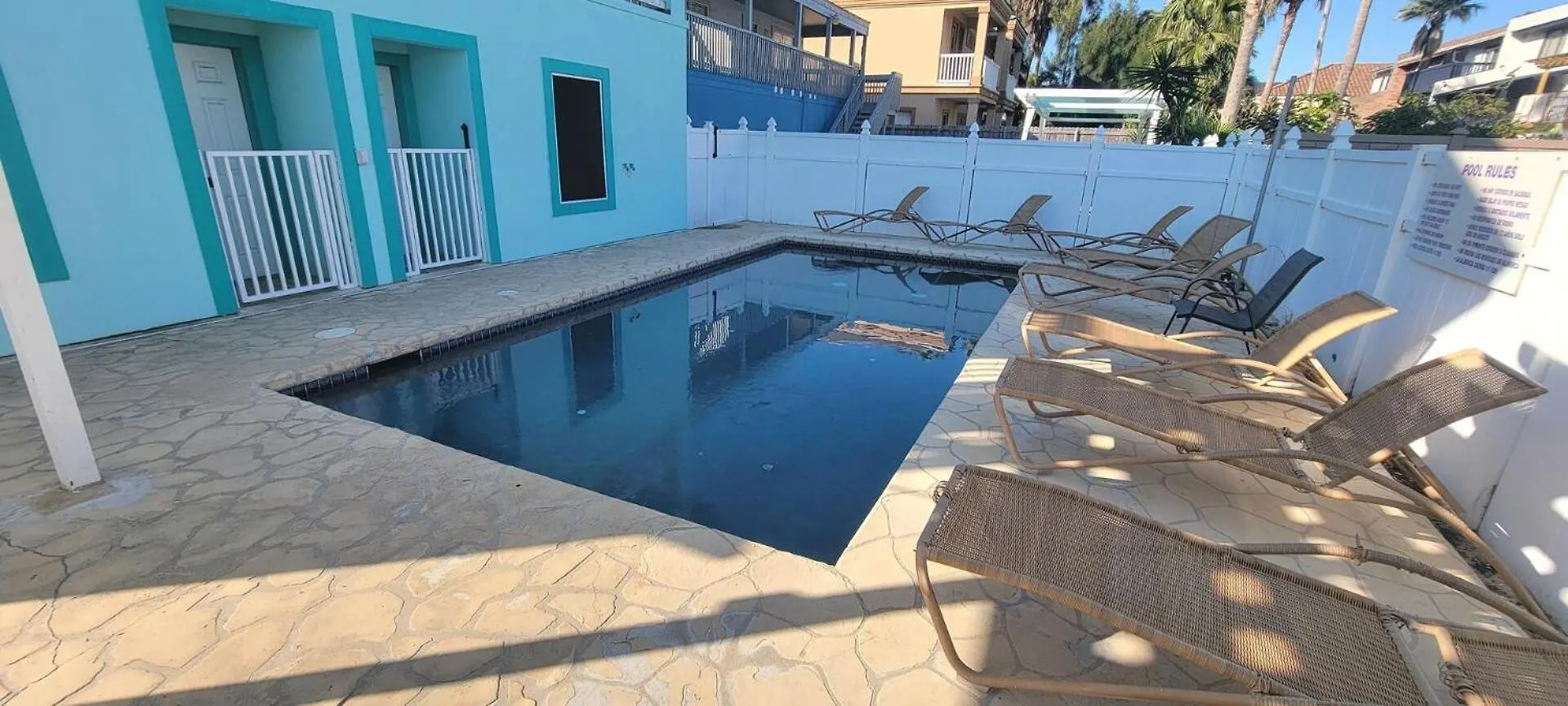 Lantana Retreat #3 Apartment