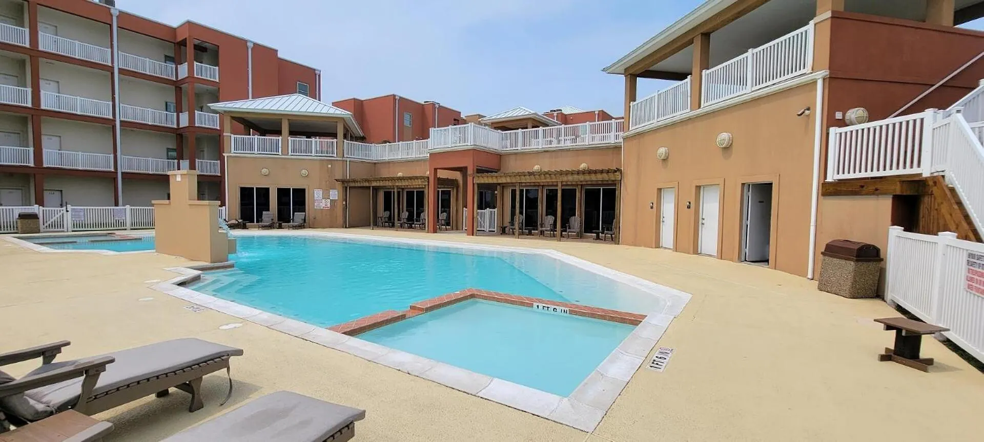 La Isla F102 * South Padre Island