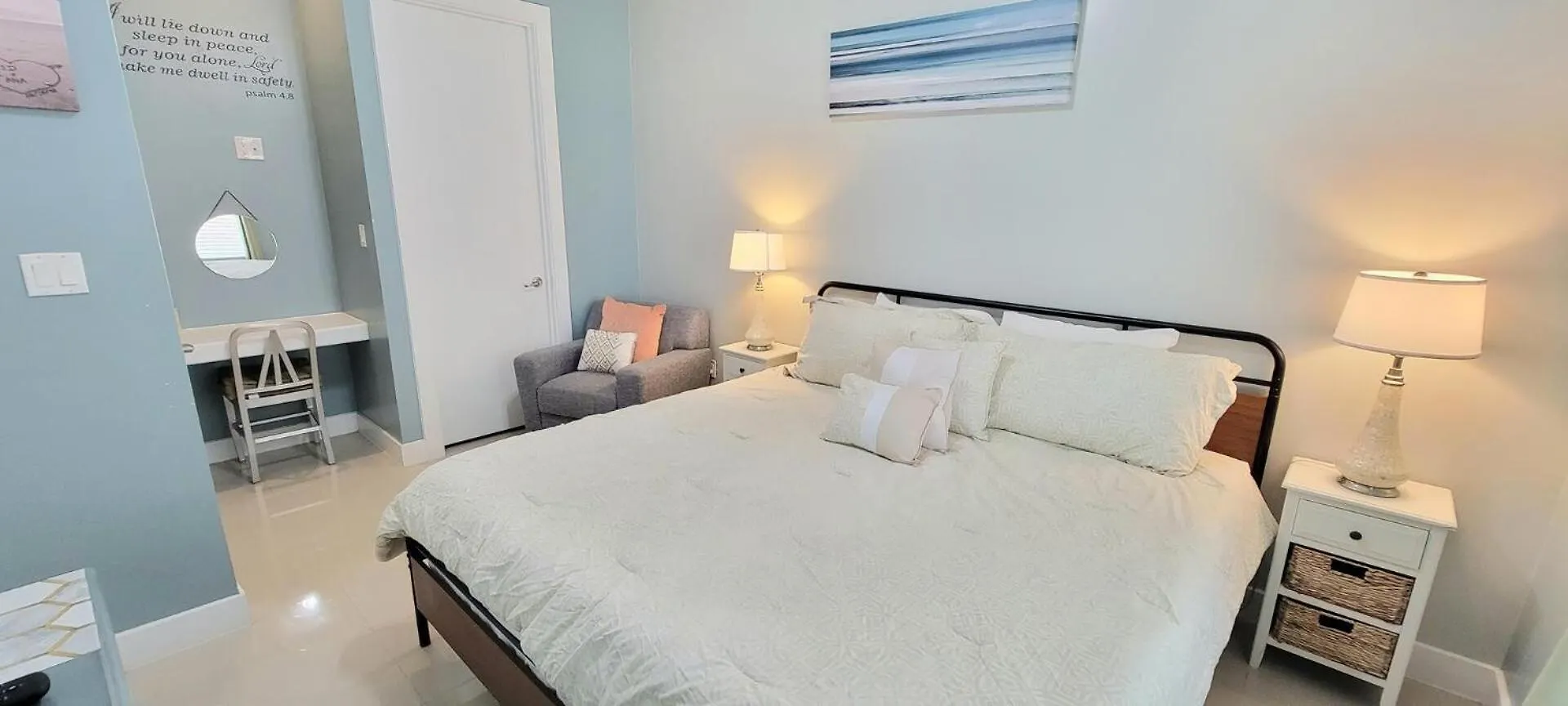 Apartment La Isla F102