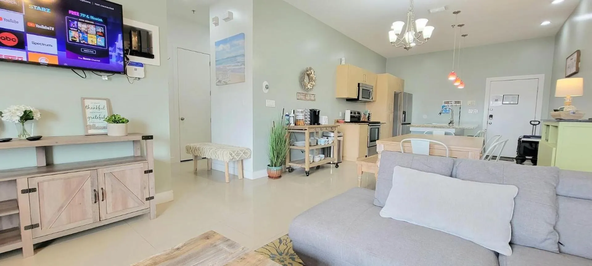 Apartment La Isla F102