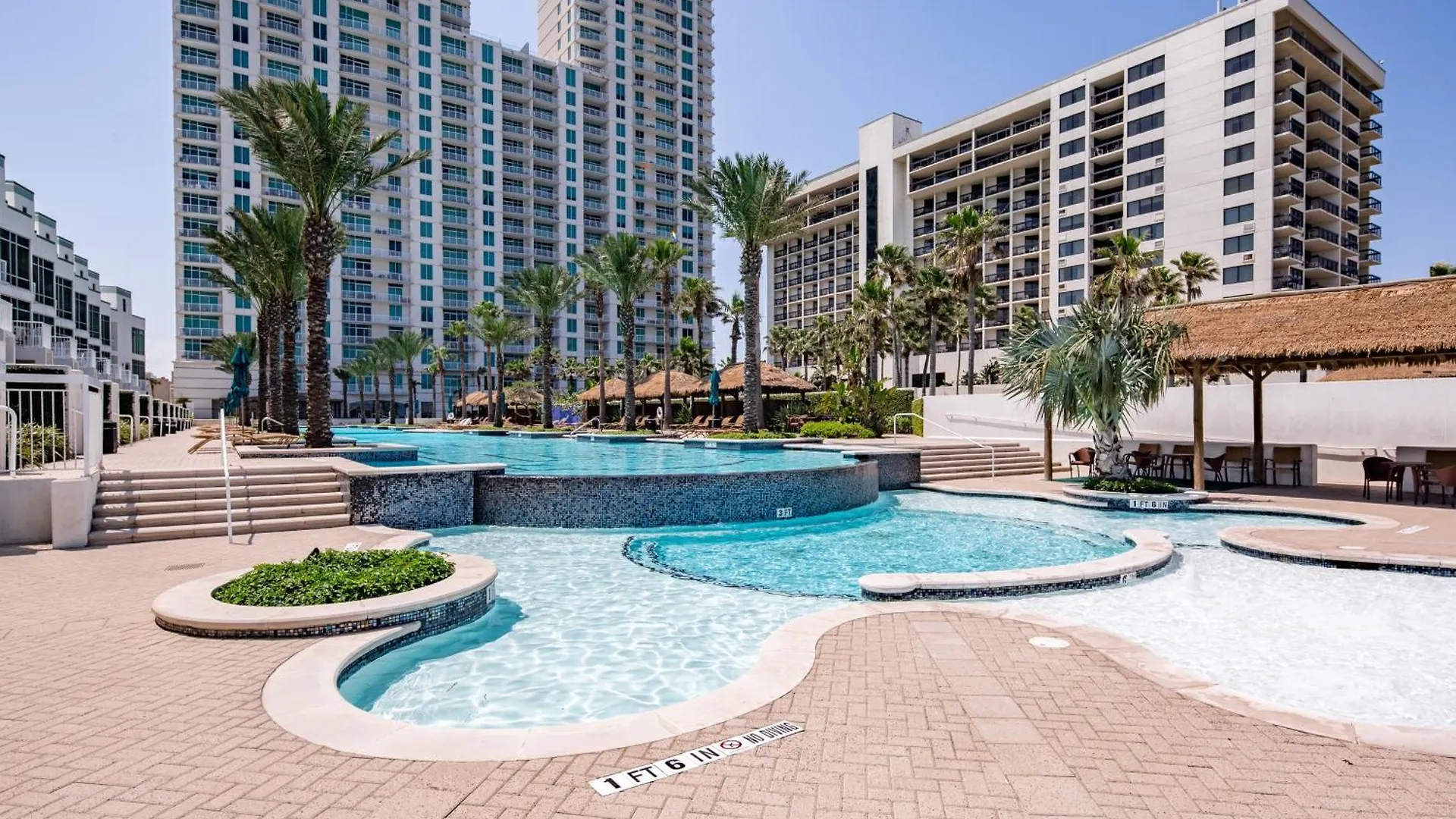 Sapphire 1401 Apartment *