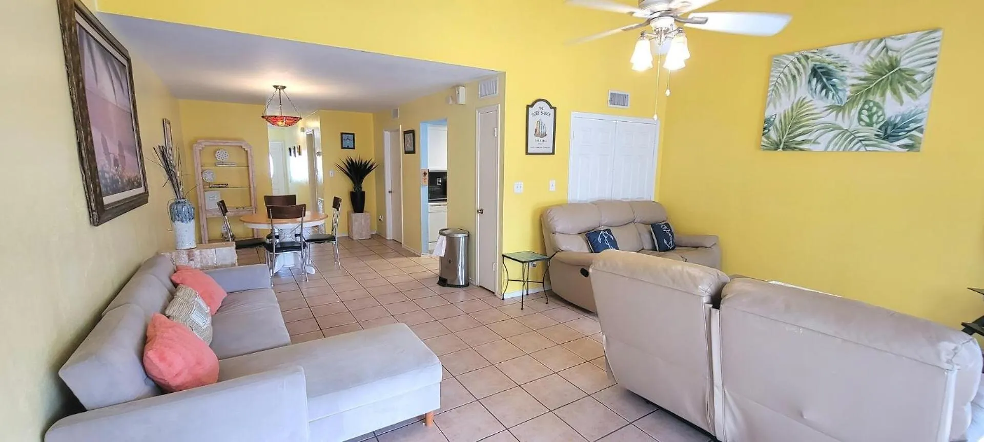 Private Townhome With Private Pool - Sparkys Pool House Holiday home South Padre Island
