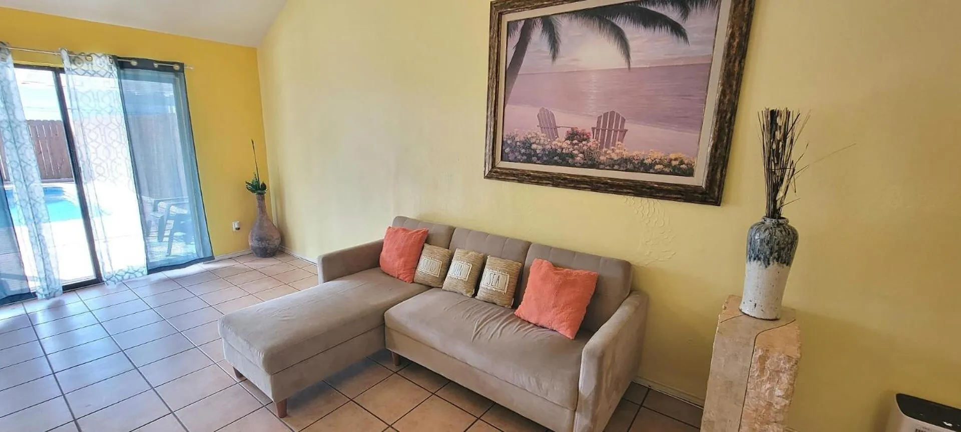 Private Townhome With Private Pool - Sparkys Pool House