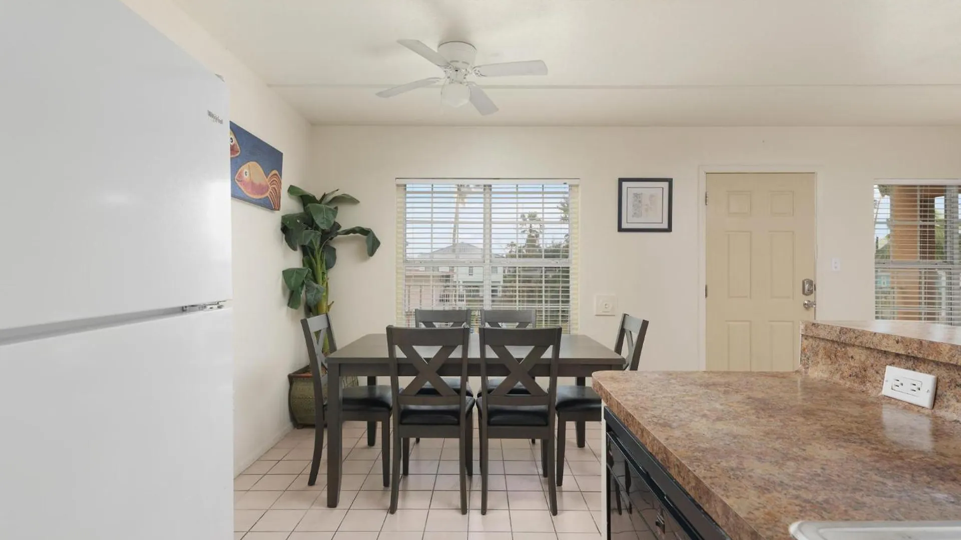 Lovely 2 Bed 2 Bath 2nd Floor By * South Padre Island
