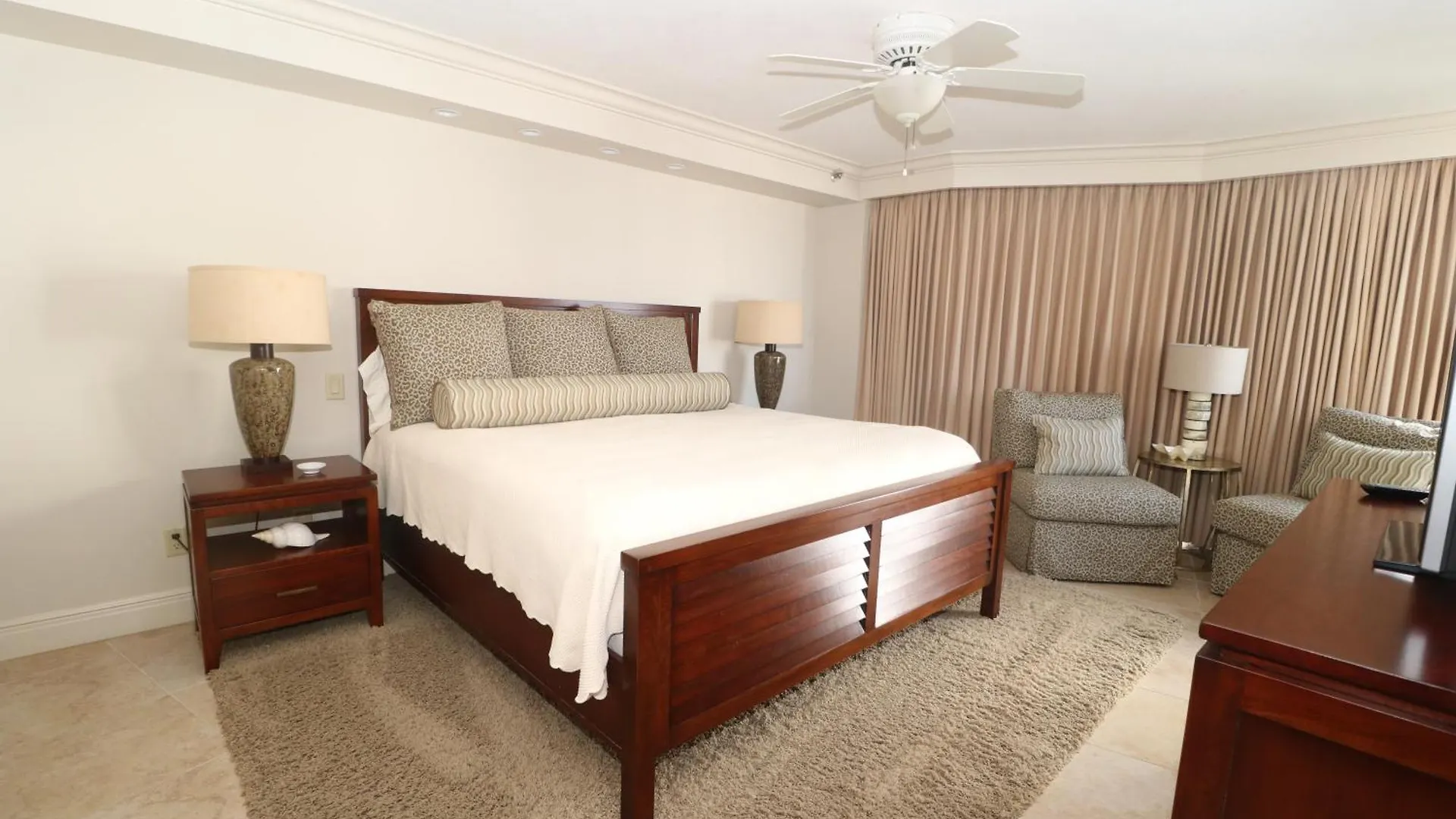Bridgepoint Aparthotel