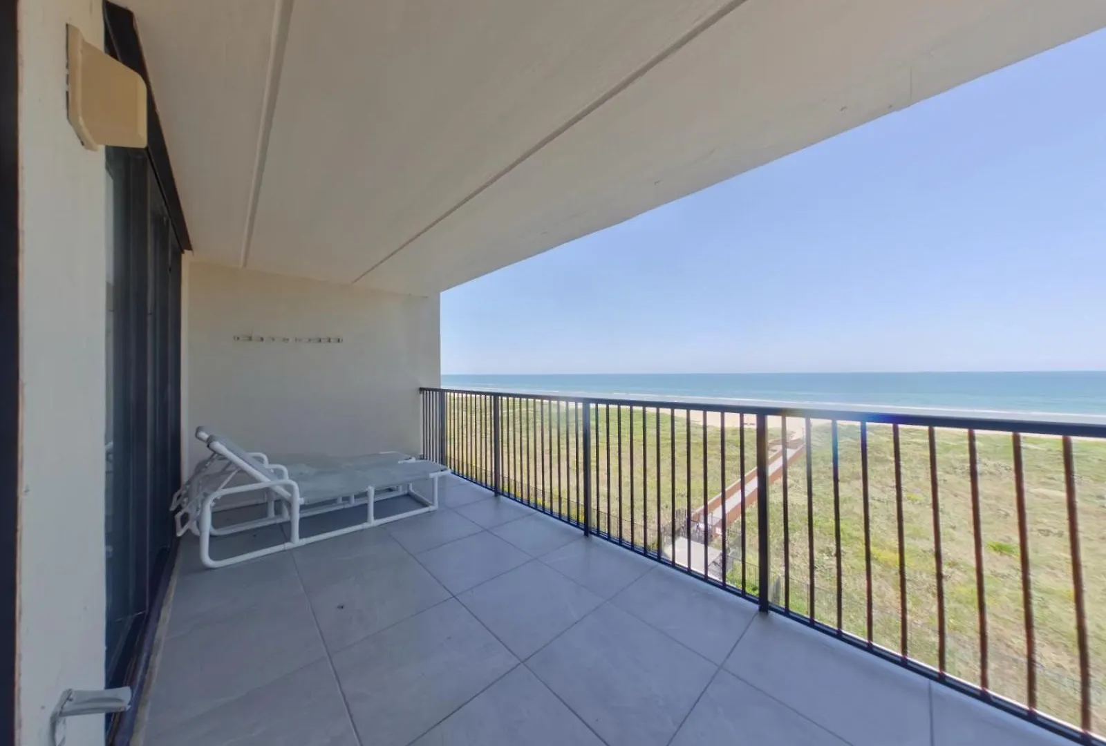 Beachfront 2br Condo, Suntide Iii, Unit 509