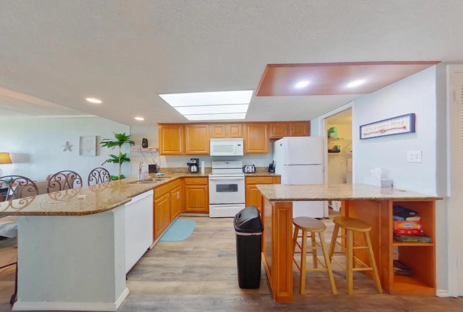 Beachfront 2br Condo, Suntide Iii, Unit 509