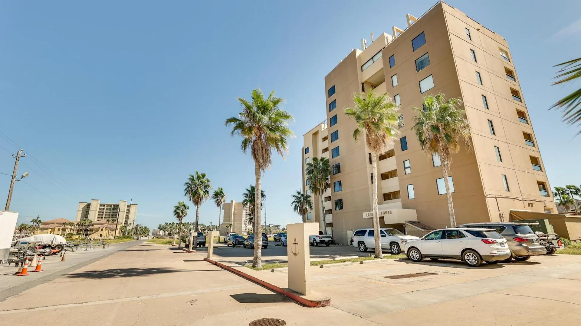Vacation Near Beach! Apartment South Padre Island