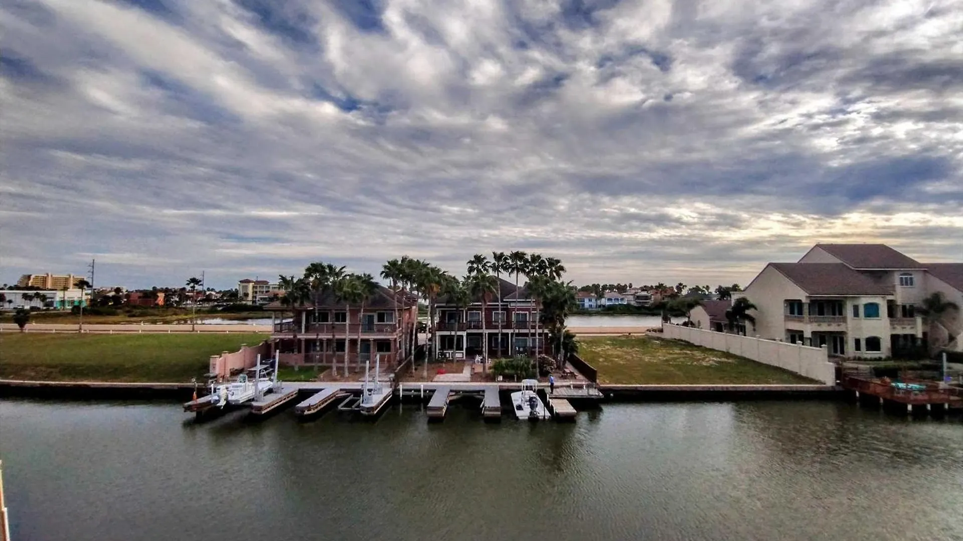 Landfall Towers 34 Apartment South Padre Island
