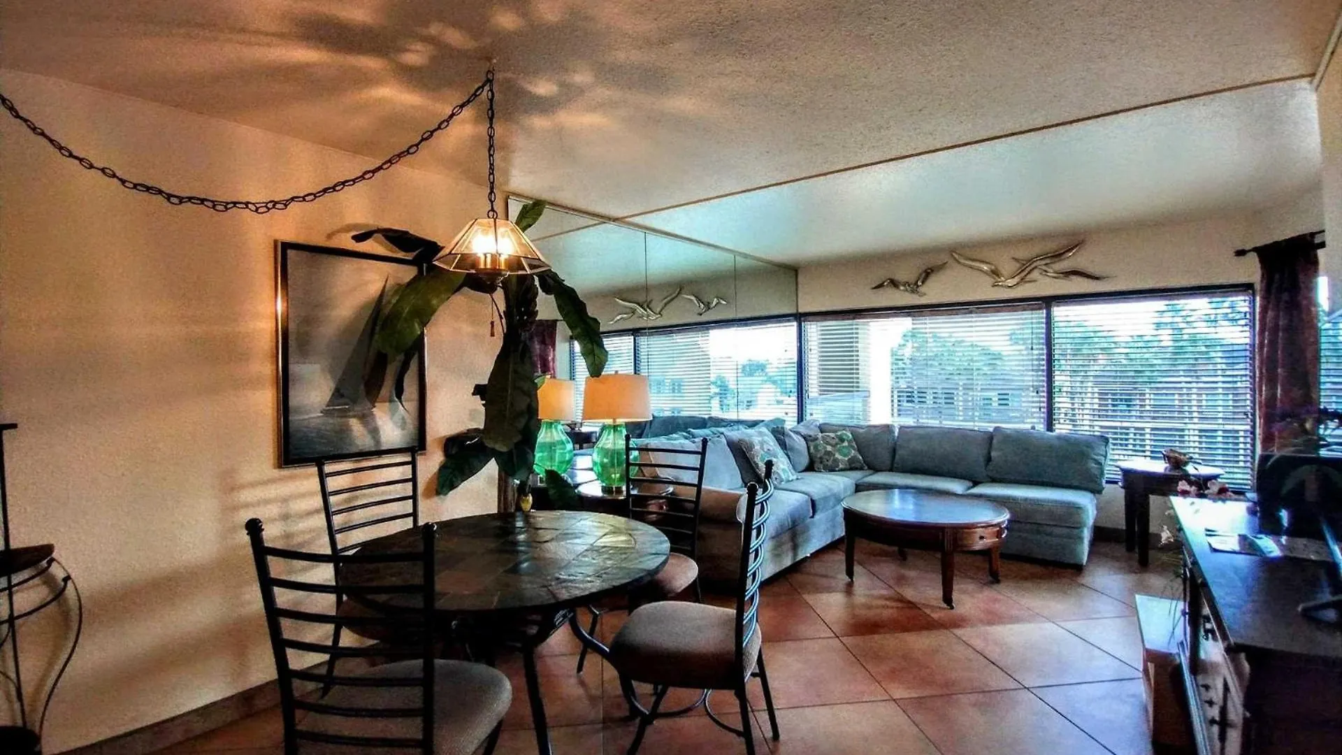 Landfall Towers 34 Apartment *