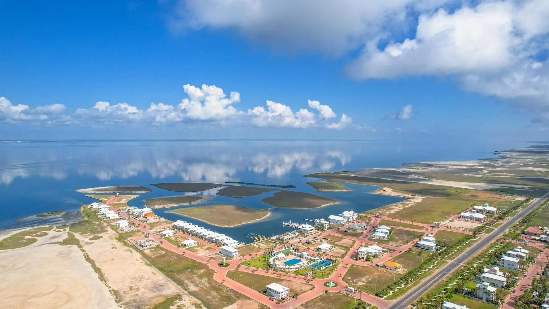 Kite One - Private Bayside With Pool And Hot Tub * South Padre Island