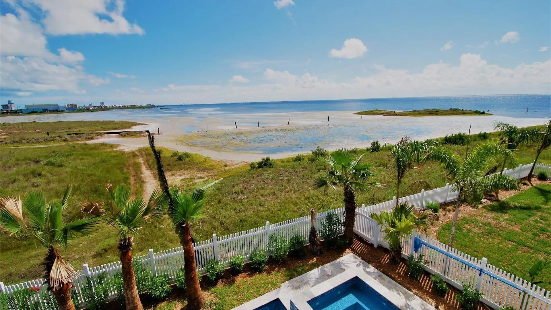 Kite One - Private Bayside With Pool And Hot Tub Holiday home South Padre Island