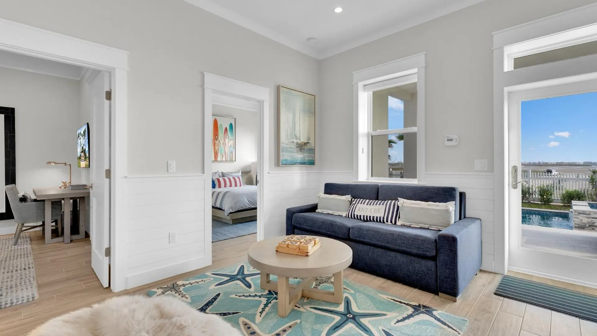 Kite One - Private Bayside With Pool And Hot Tub