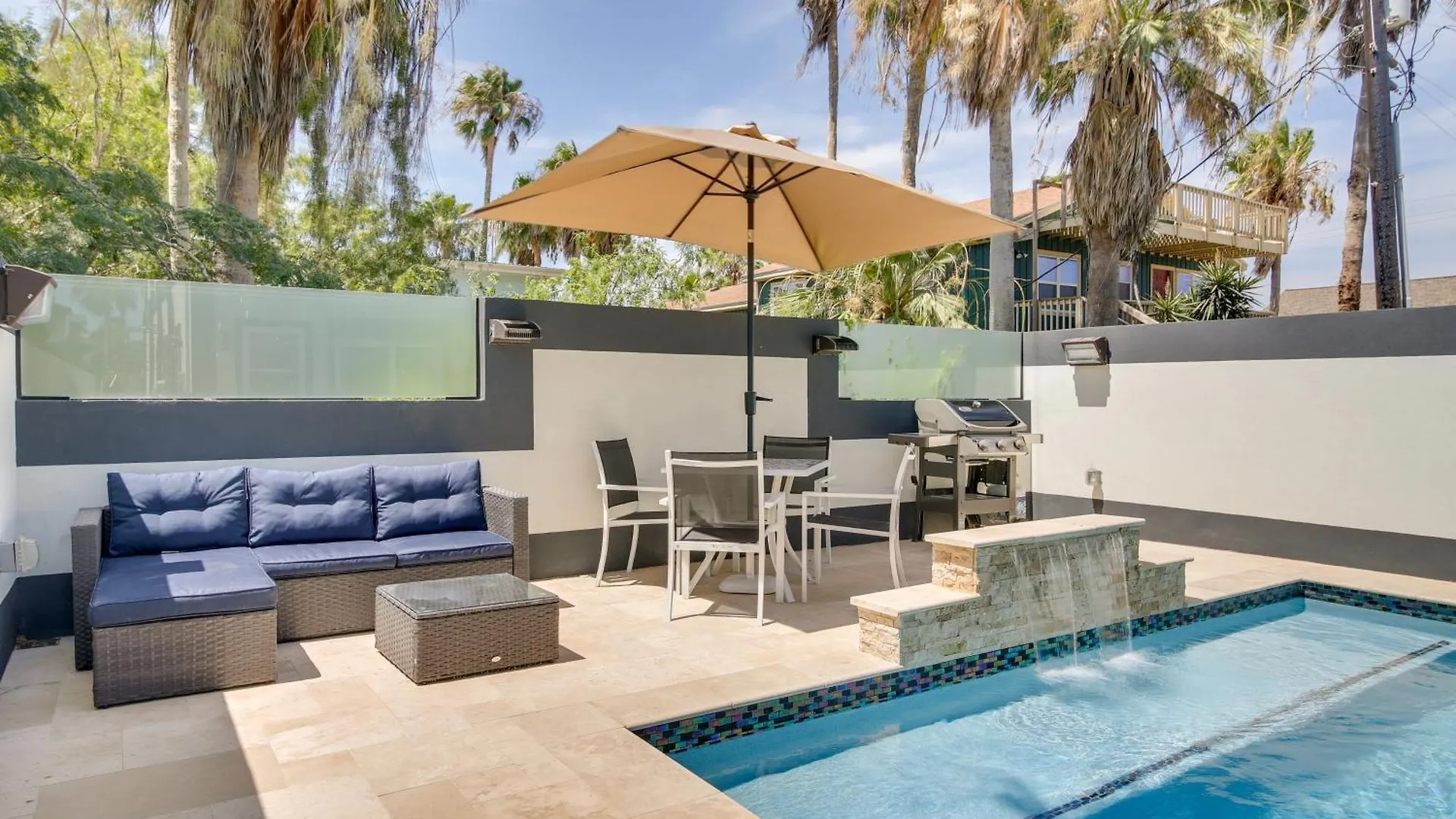 Oasis With Private Outdoor Pool