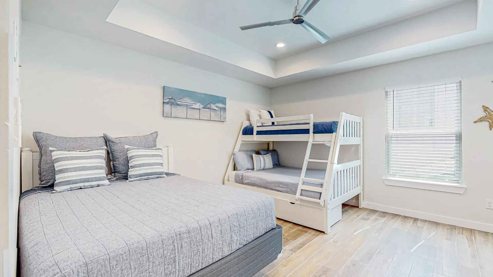 Carolyn's Seashell Retreat