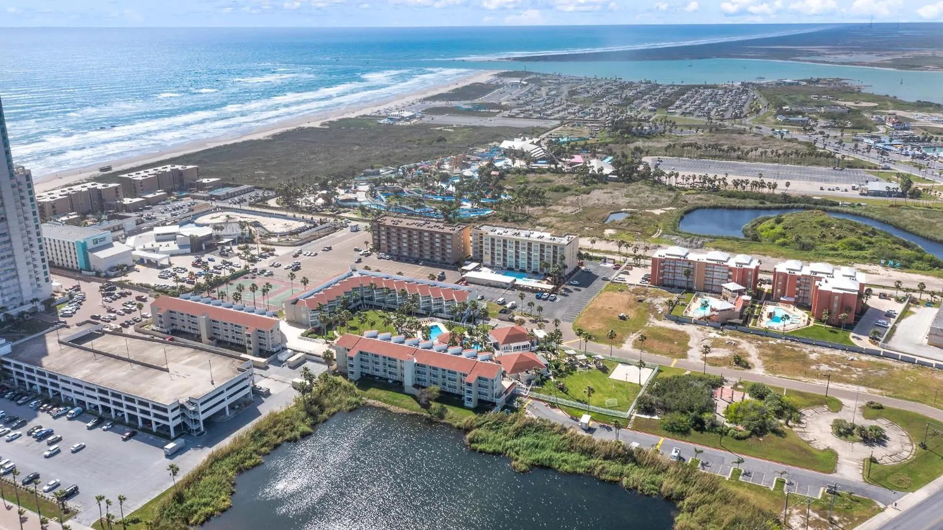 Apartment 3br Condo: Private Balcony & Pool Access - South Padre Island, Texas