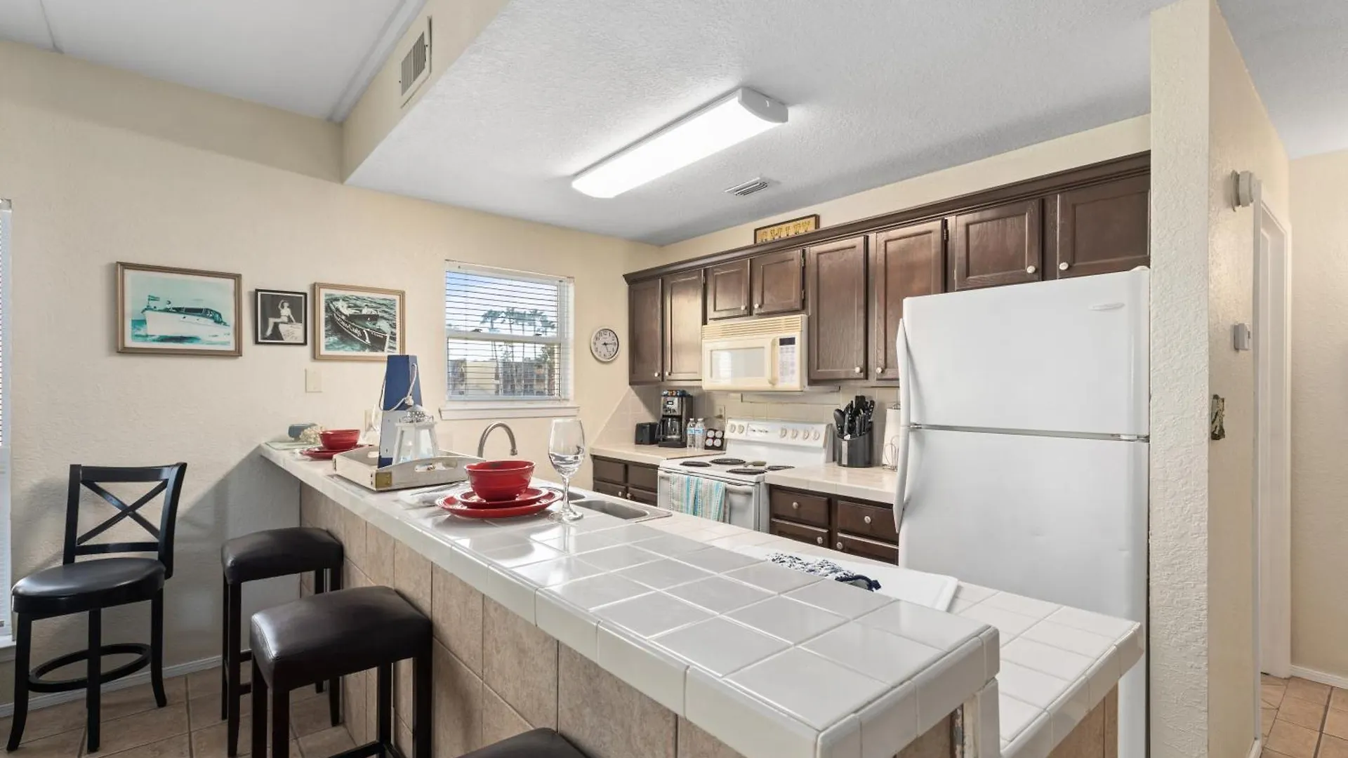 Coronado Get-away At Fantasy Circle Apartment *