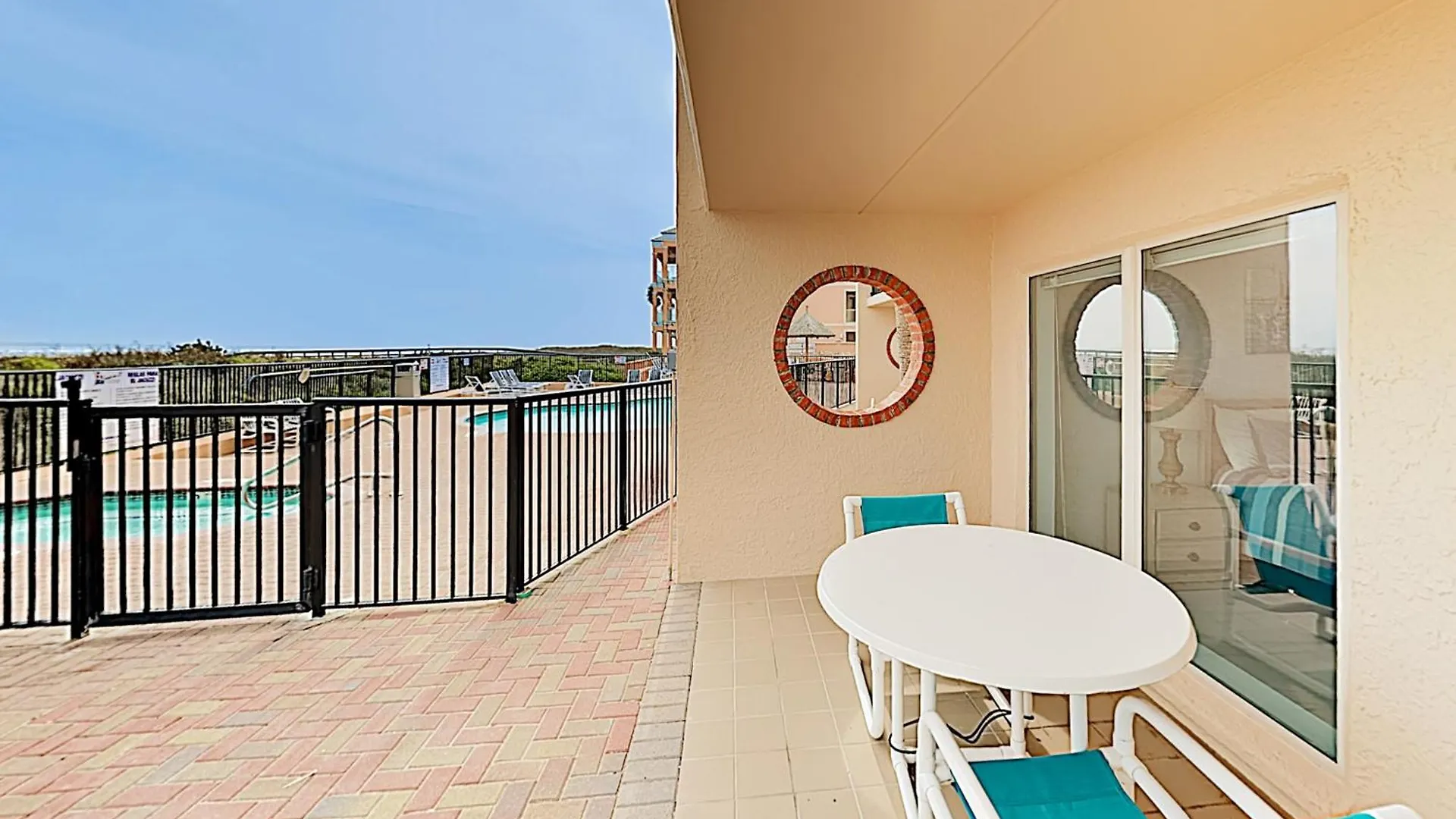 Suntide Ii Apartment