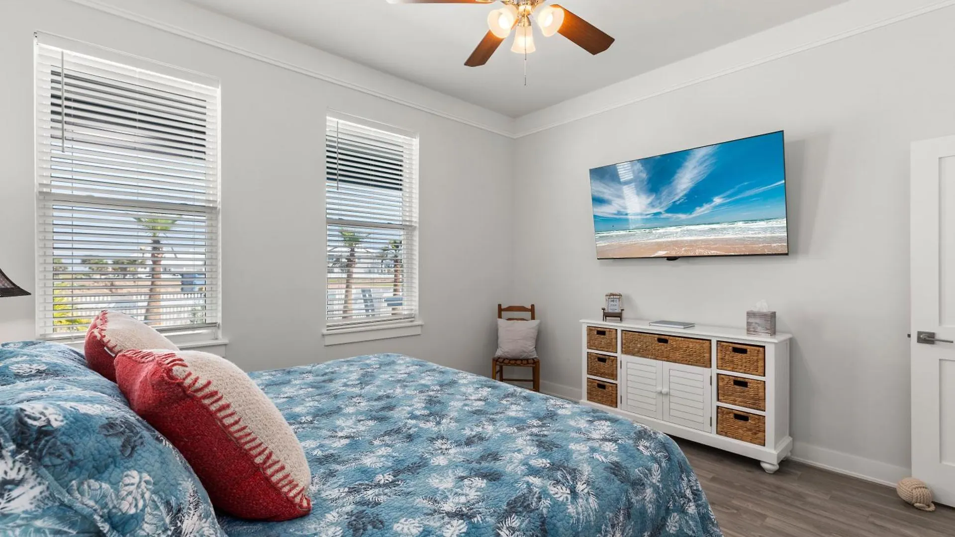 Sea Pointer - Private House With Pool Holiday home South Padre Island