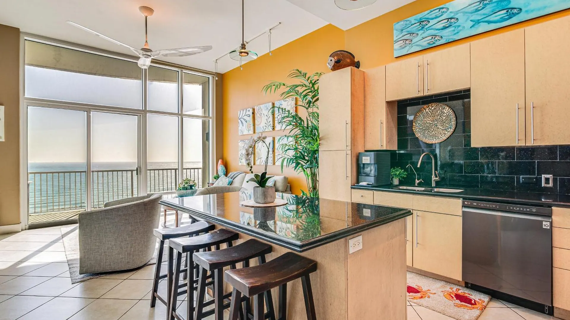 With Balcony And Ocean Views Apartment South Padre Island