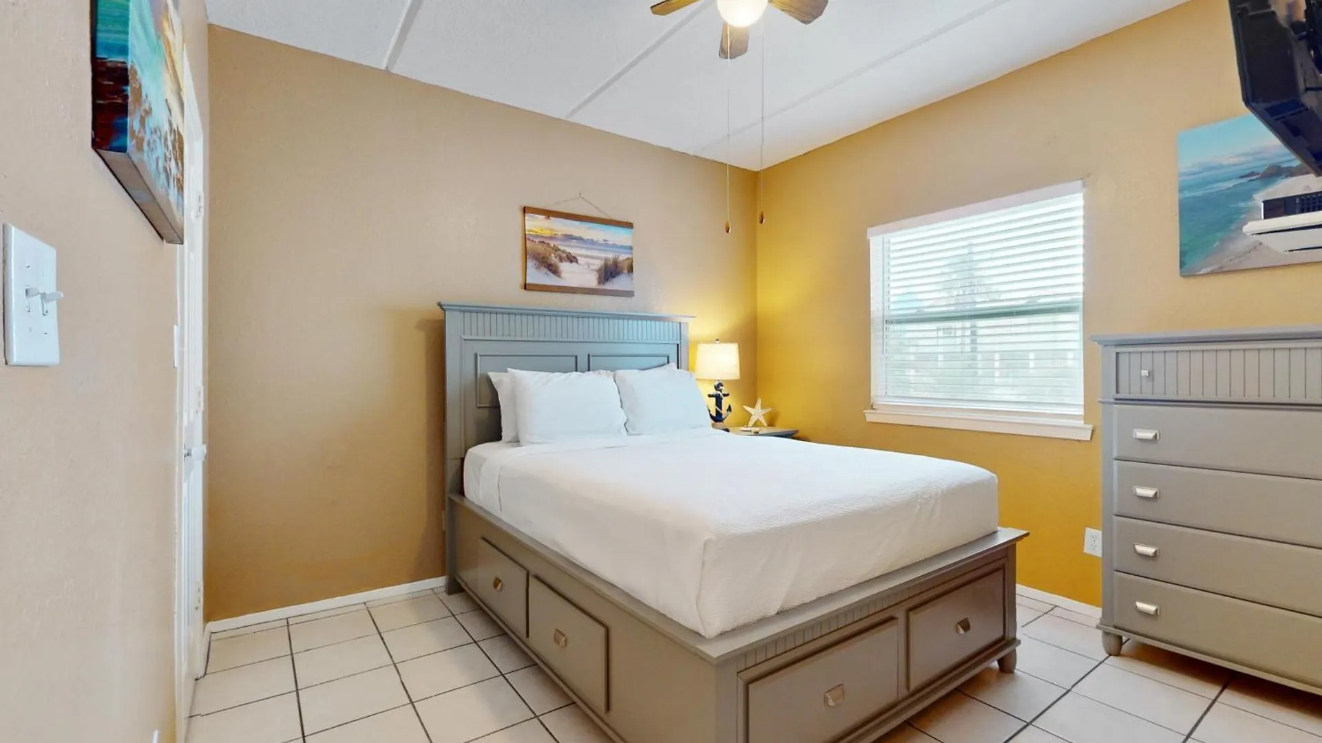 Coronado Holiday home