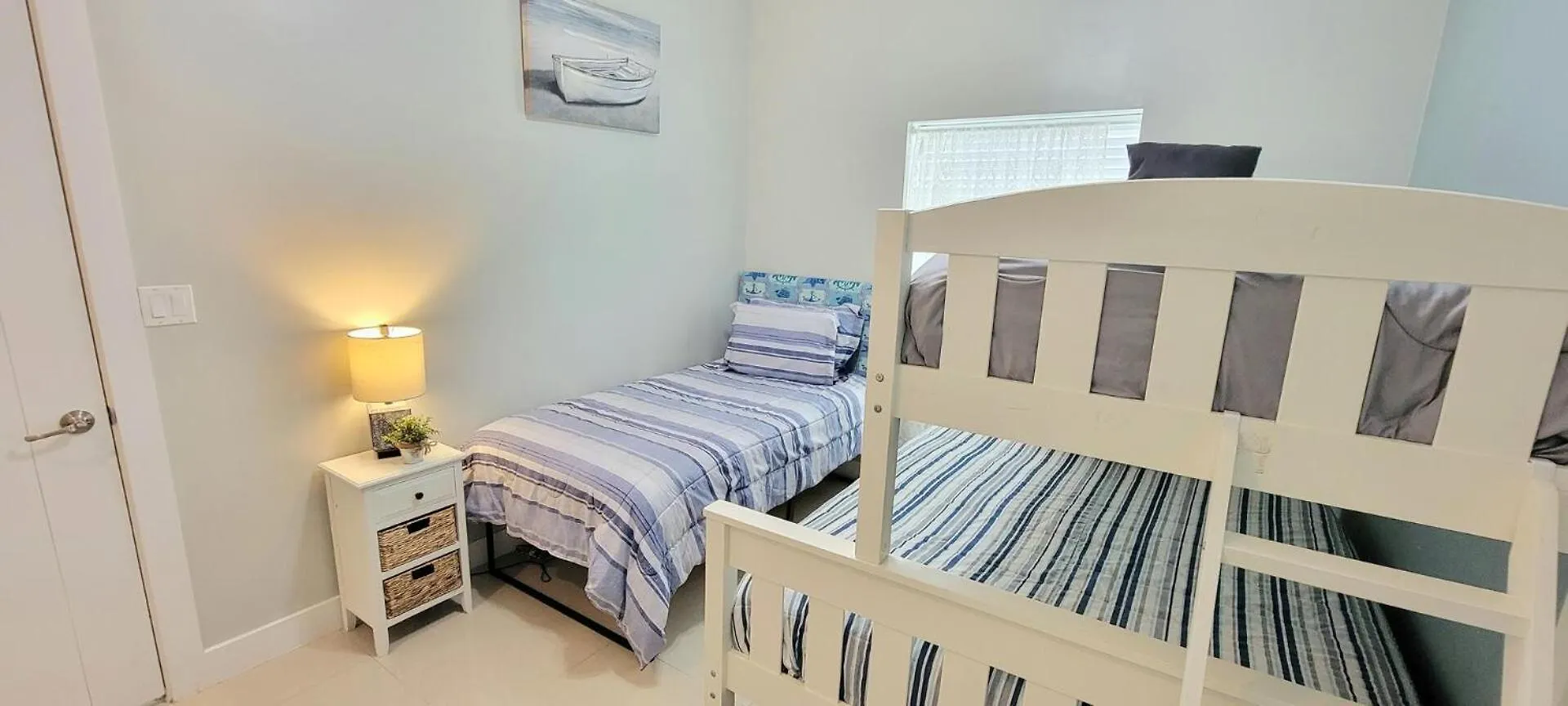 Holiday home La Isla F102