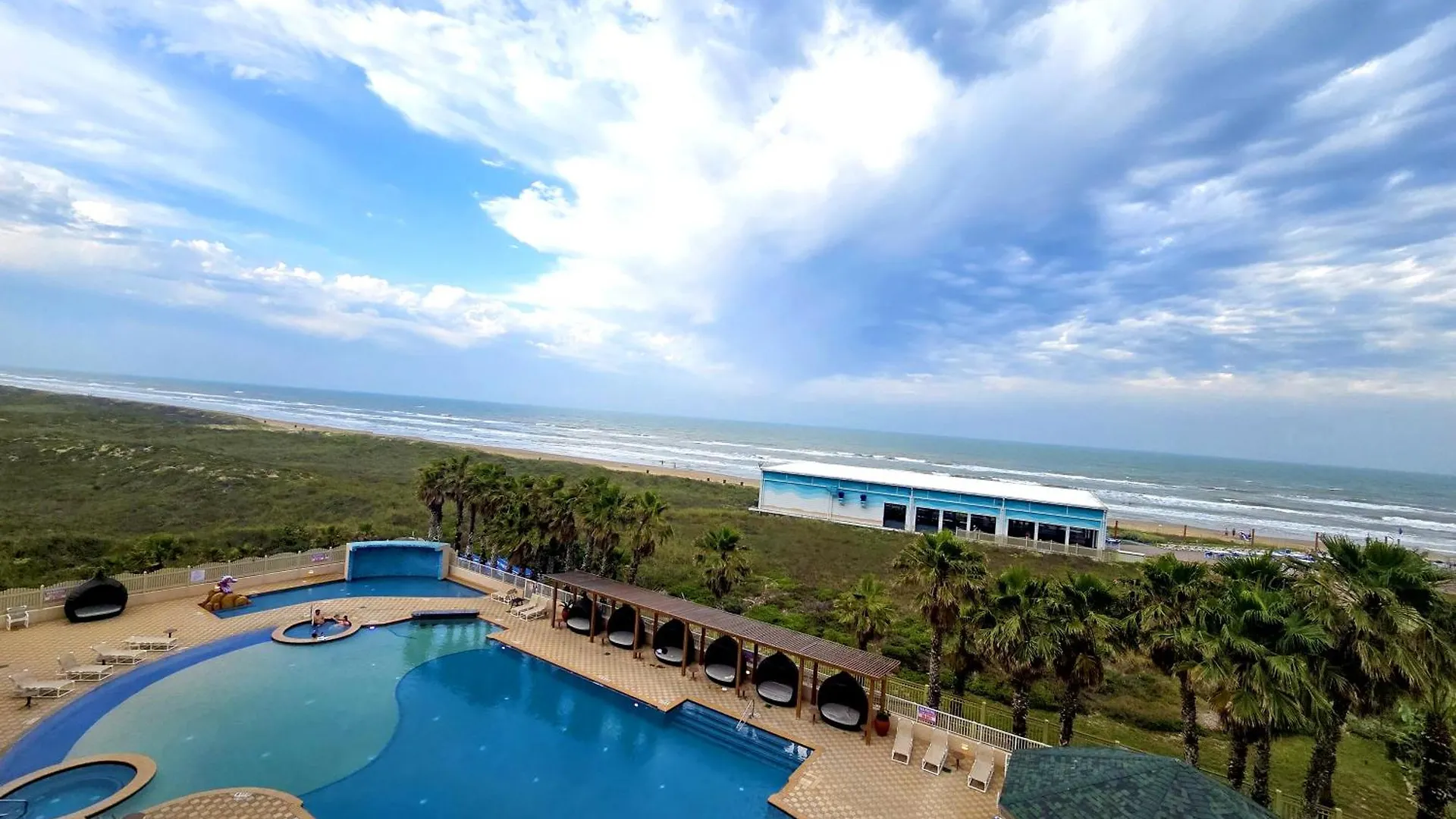 Hilton Garden 3*