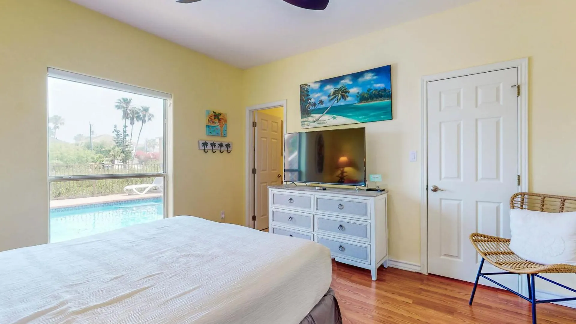 Hibiscus Hideaway 208 * South Padre Island