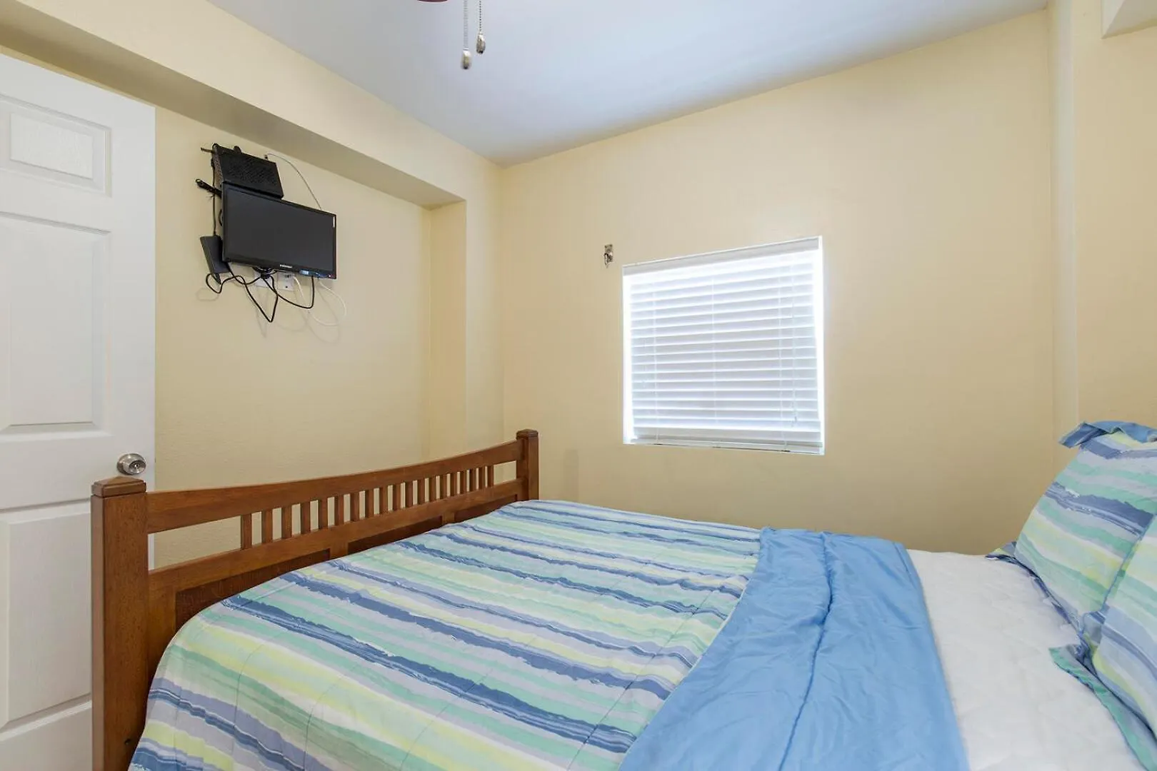 Pompano Beachview *