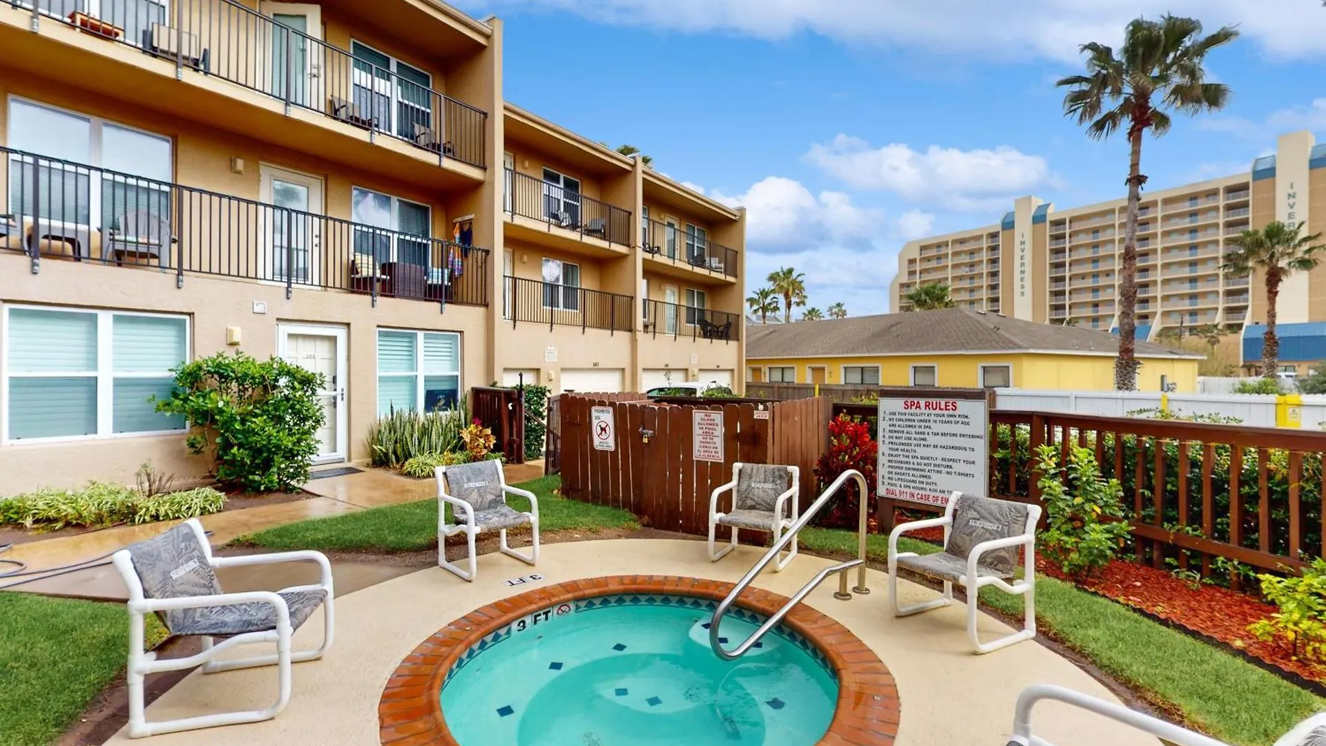 Holiday home Surfside *