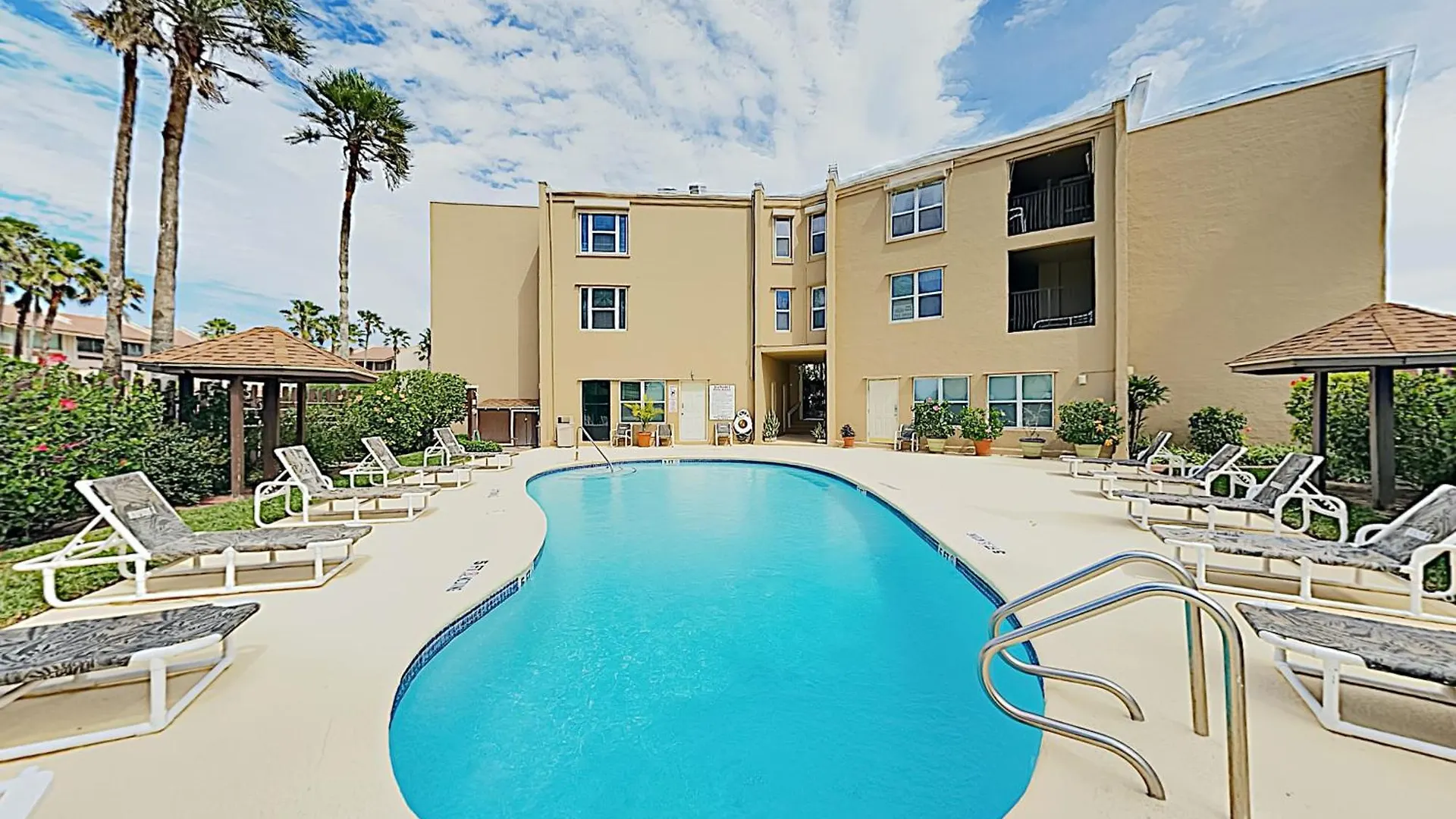 Holiday home Surfside *