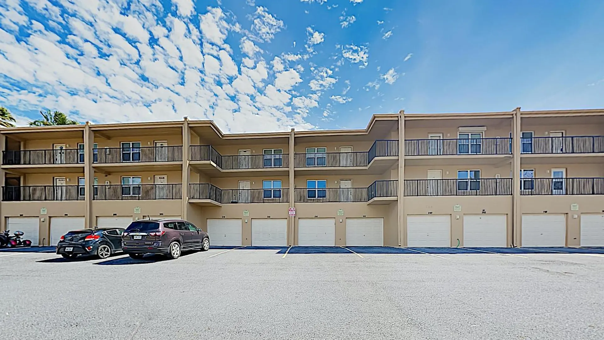 Surfside Holiday home *