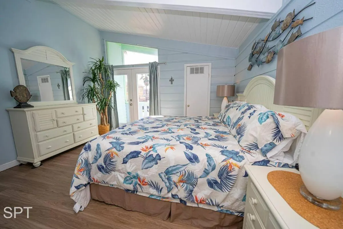 Holiday home Lil Caribbean Vibes