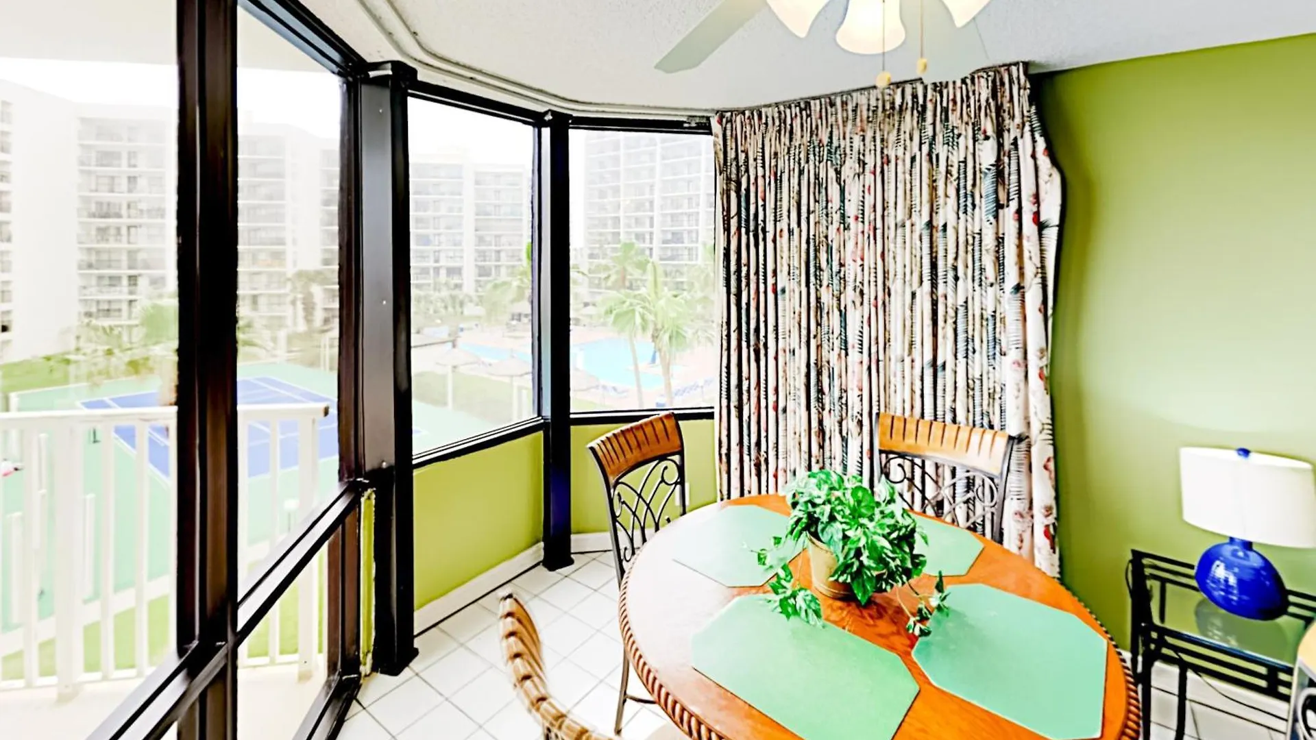 Saida Tower I Holiday home