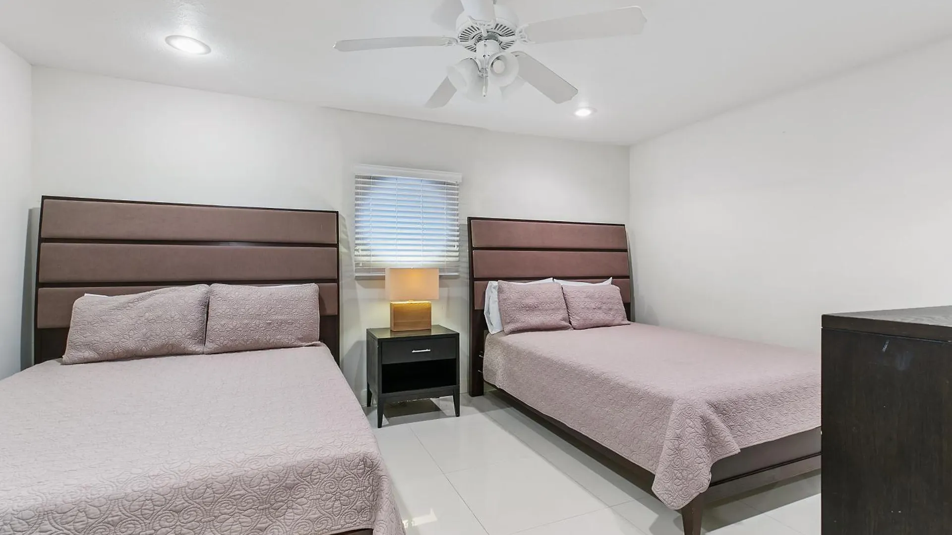 Holiday home Ground Level Pet-friendly Seconds From Beach South Padre Island