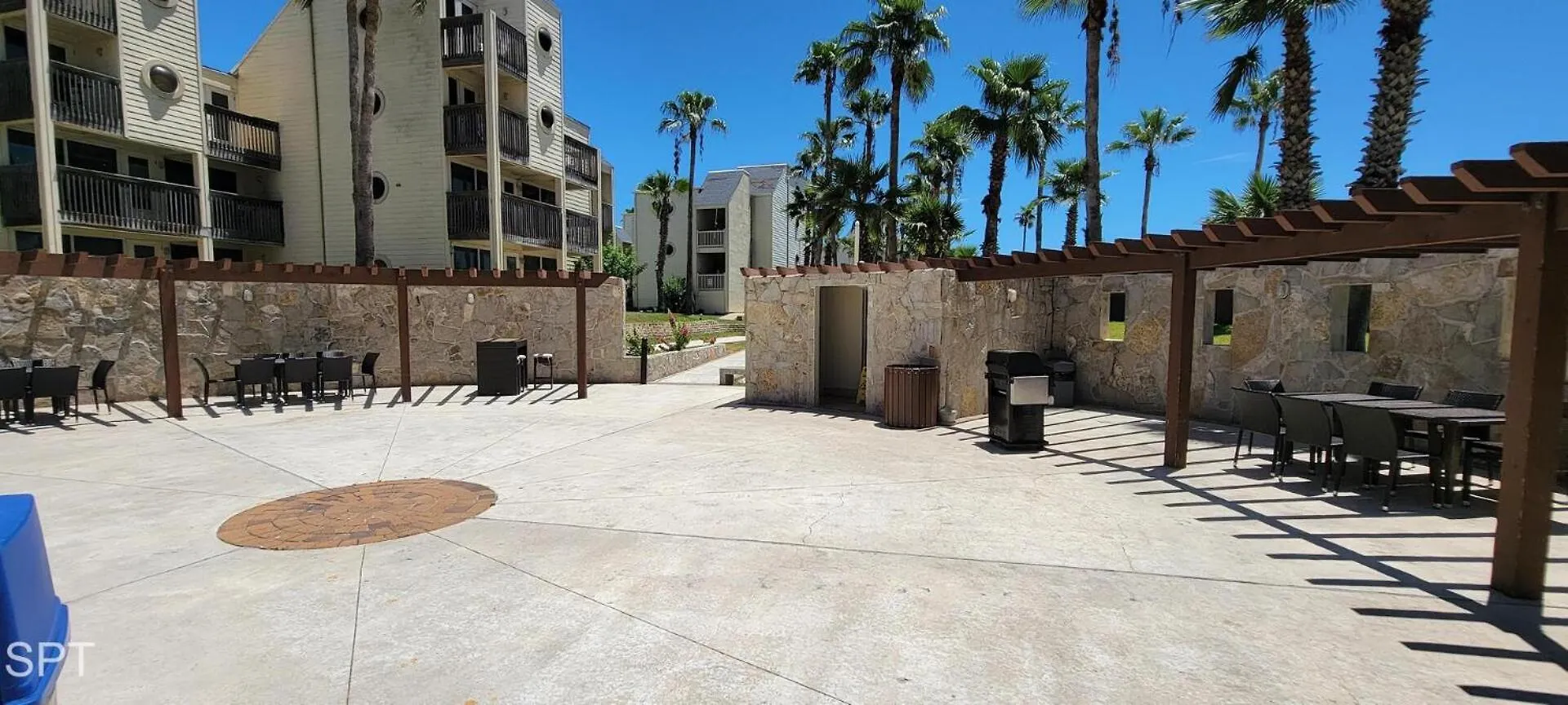 Apartment Renovated Beachfront With 2 Pools, Tons Of Beds Bahia Mar #426 South Padre Island