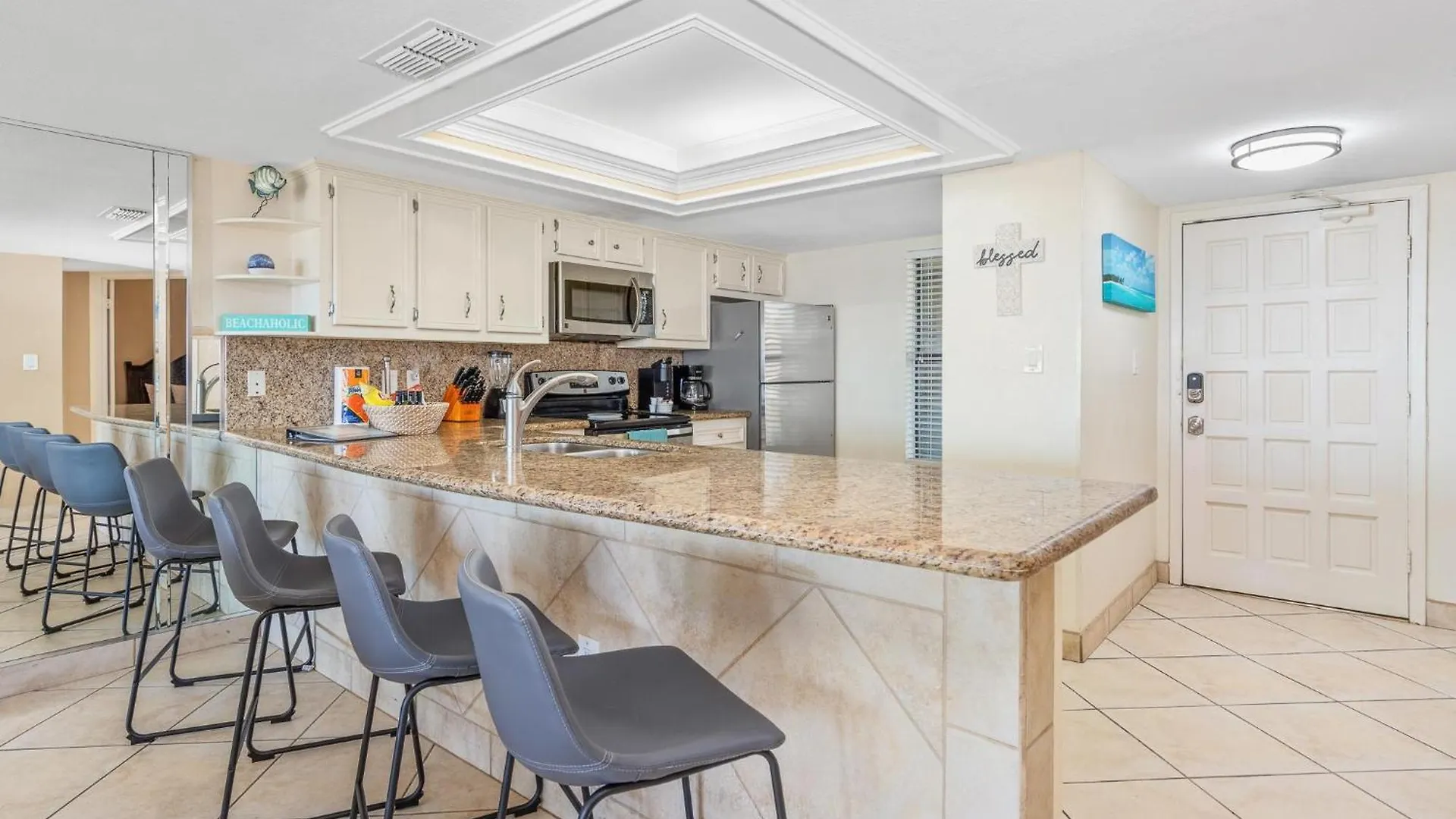 1204 Saida I - Front Apartment *