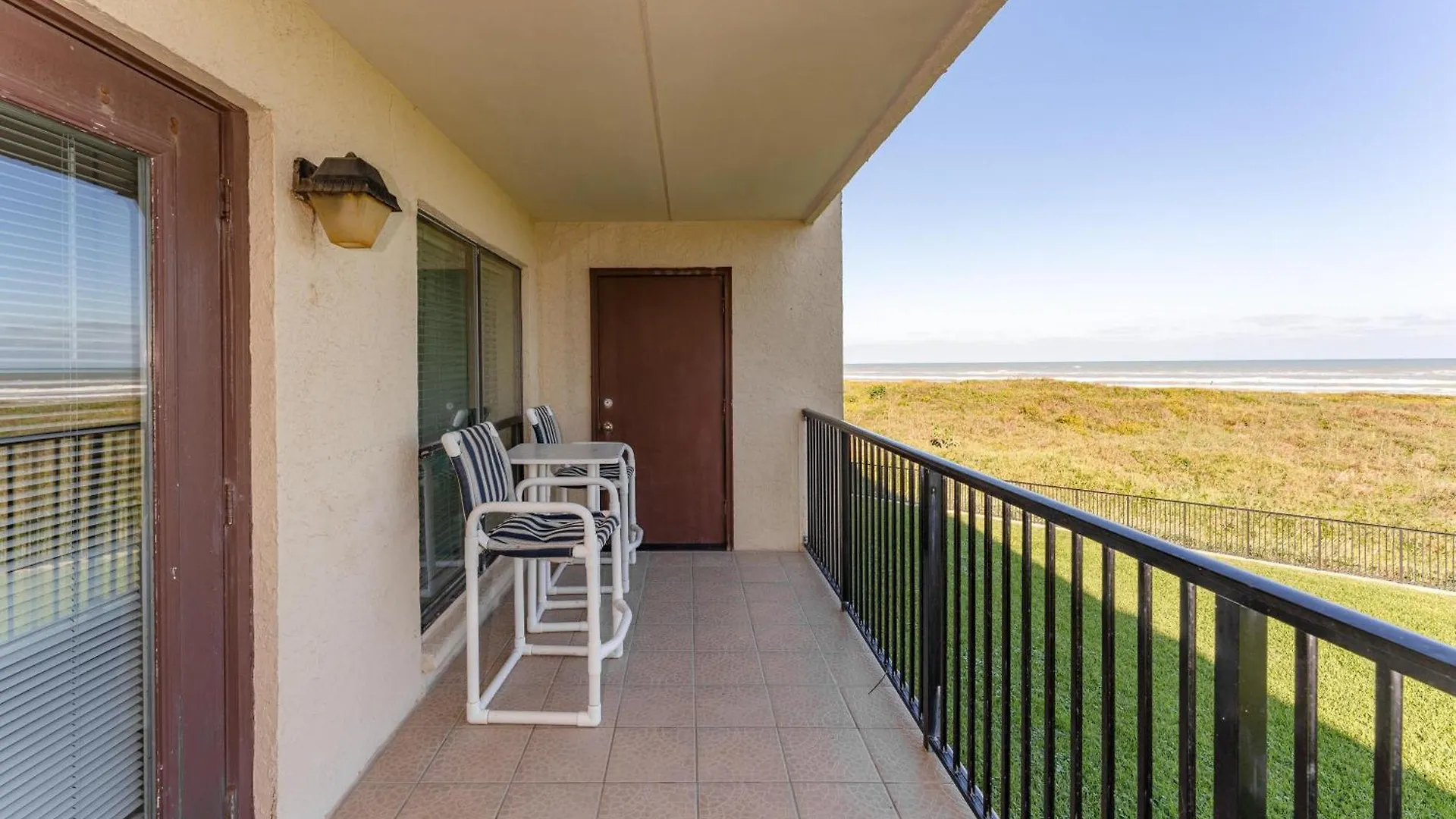 Apartment 1204 Saida I - Front *