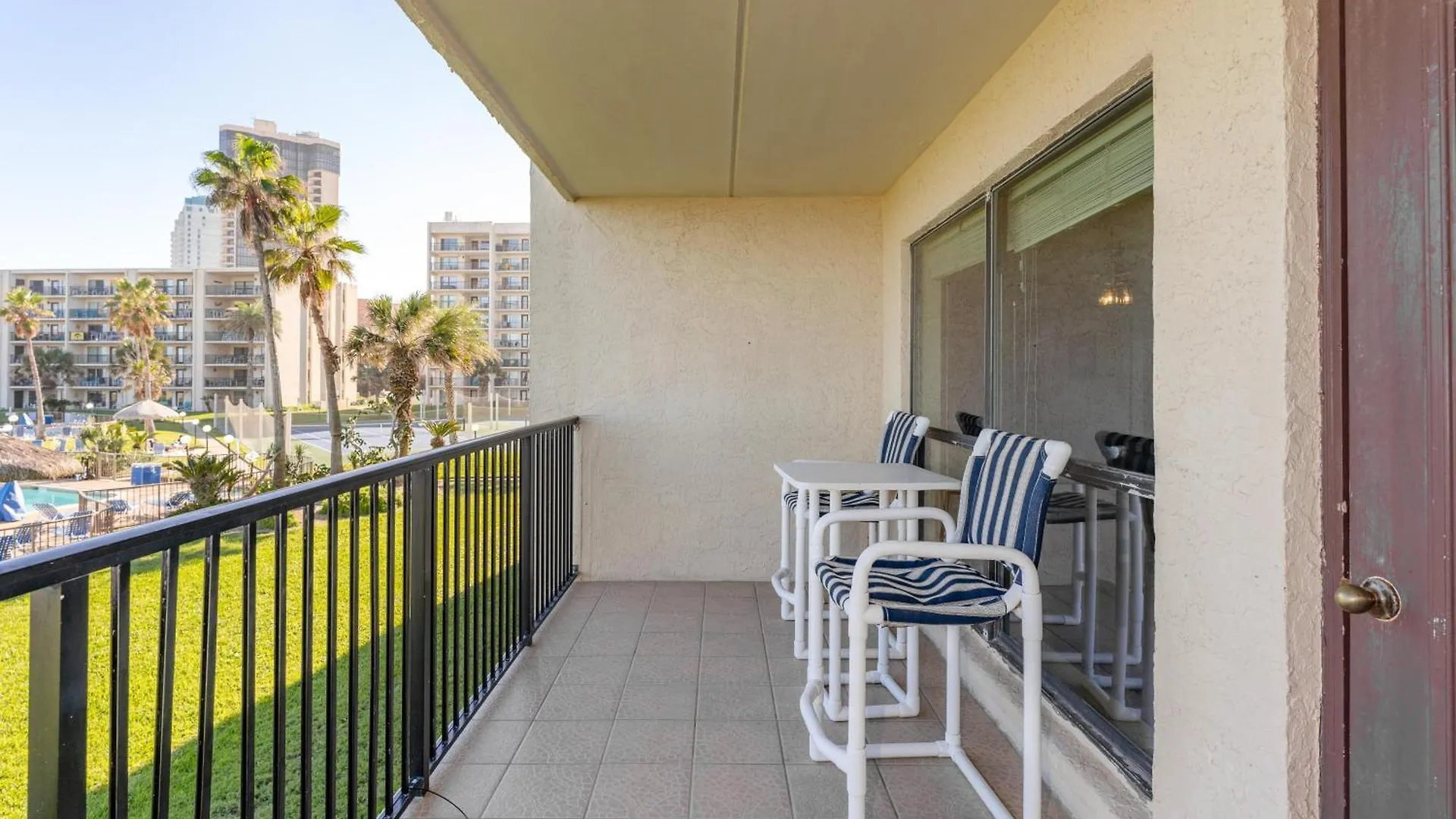 Apartment 1204 Saida I - Front *
