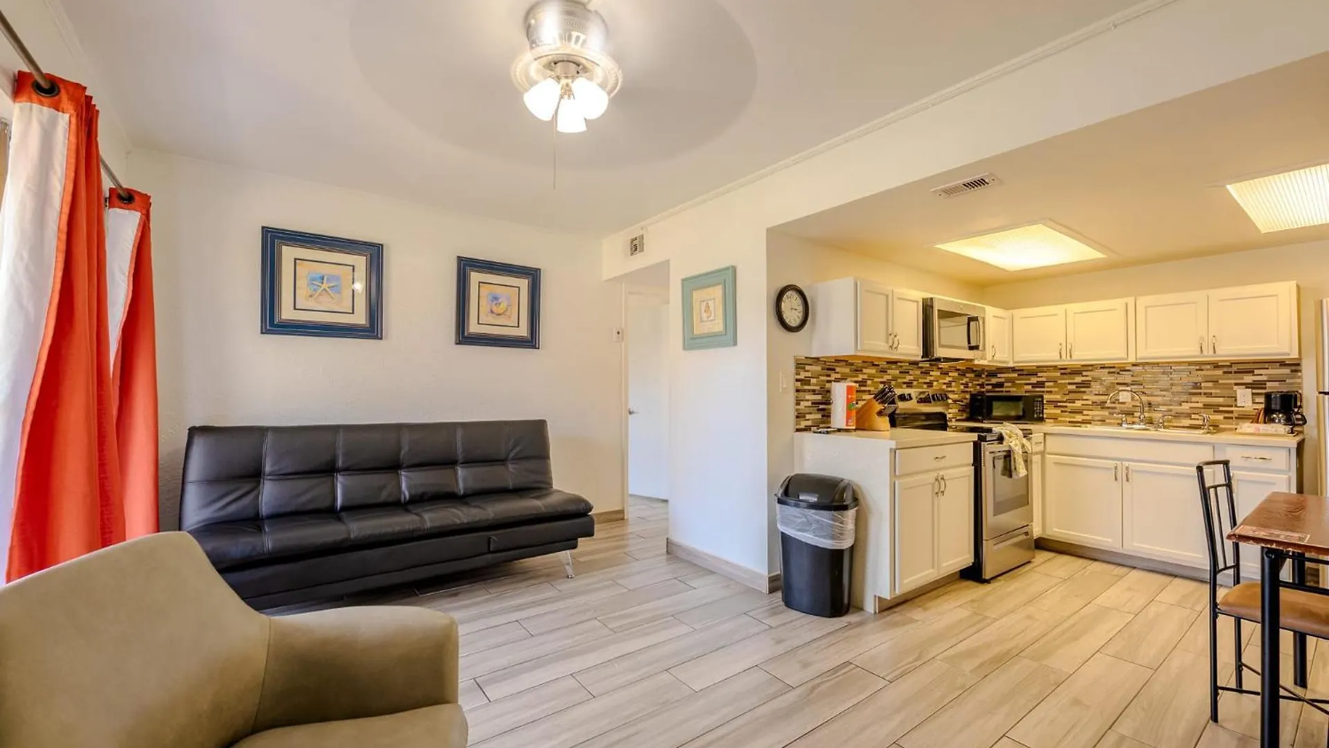 Pelicans Perch Charming 1br Near With Patio 160 Apartment *