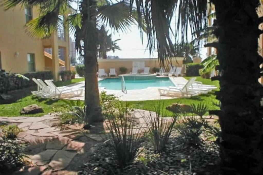 Verandas #204 Close To Clayton's Bar * South Padre Island