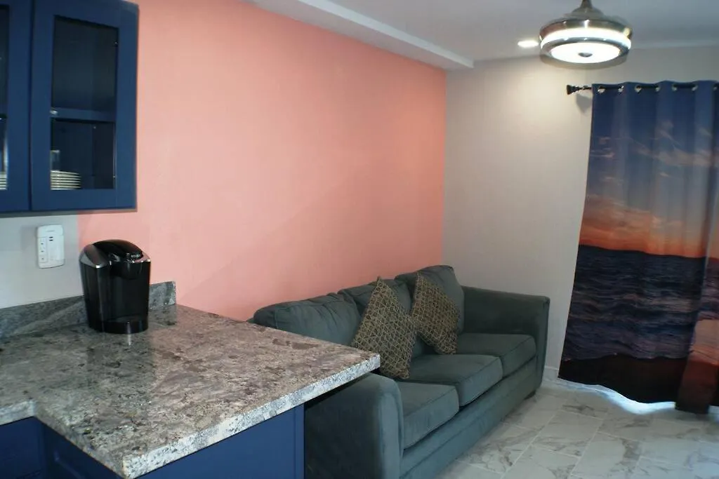 公寓 Aquarius#403 Beachfront With Ocean View 南帕诸岛